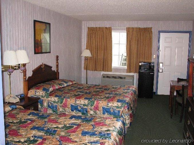 Angel Inn Near Imax, A Travelodge By Wyndham Branson Quarto foto